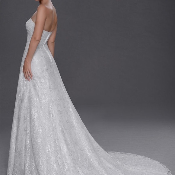 Wedding Gown - Picture 3 of 4